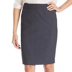 Calvin Klein Straight Fit Suit Skirt Size 10 Regular New W Tag Color Charcoal